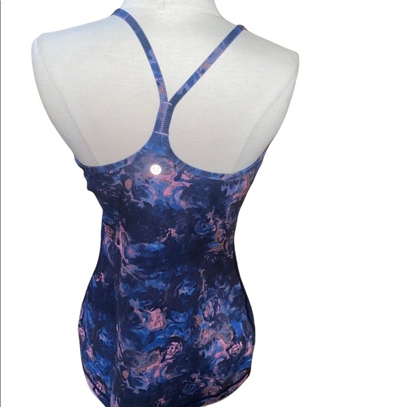 LULULEMON Blue Power Y Luon In Moody Mirage Bark Berry Deep yoga tank Top size 8 - Picture 2 of 5